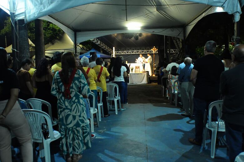 Missa em sufrágio do papa Francisco no Santuário do Morro da Conceição. Foto: Ricardo Fernandes/Folha de Pernambuco.