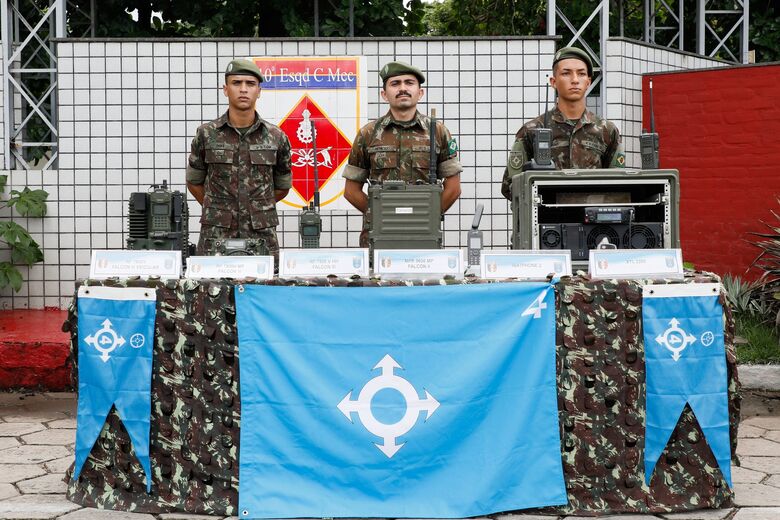 CMNE promove exposição de material militar no Parque da Tamarineira, neste sábado (12). - Foto: Arthur Botelho/Folha de Pernambuco