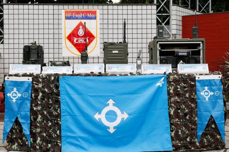 CMNE promove exposição de material militar no Parque da Tamarineira, neste sábado (12). - Foto: Arthur Botelho/Folha de Pernambuco