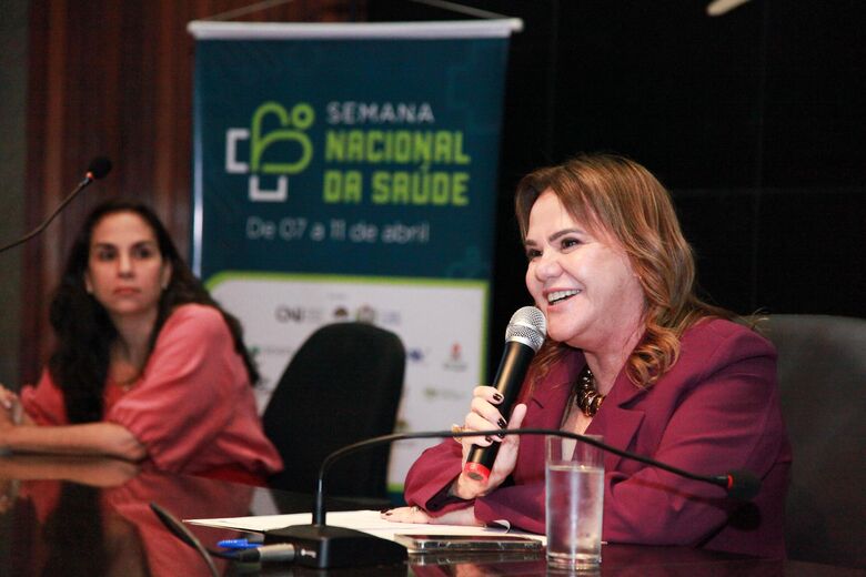 Evento reuniu diversas pessoas no auditório do Fórum Rodolfo Aureliano | Foto: Davi de Queiroz/Folha de Pernambuco