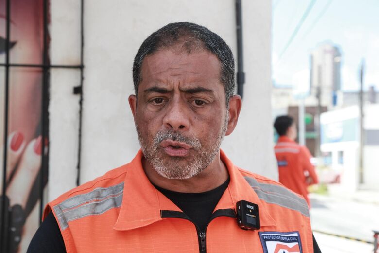 Elton Moura, secretário-executivo da Defesa Civil de Jaboatão dos Guararapes | Foto: Davi de Queiroz/Folha de Pernambuco