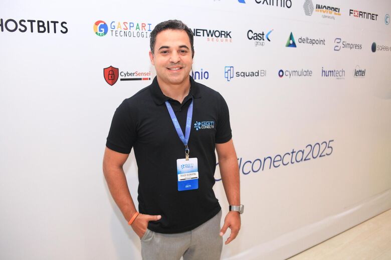 Vice-presidente do Grupo de Gestores de Tecnologia da Informação de Pernambuco (GGTI-PE), Thiago Buonafina. - Foto: Davi de Queiroz/Folha de Pernambuco