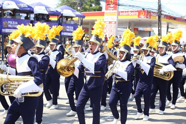 Desfile cívico-militar no Recife | Foto: Matheus Ribeiro/Folha de Pernambuco