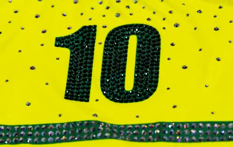 O número 10 no collant das ginastas do Brasil no Mundial de Jacarta-2025  Foto: MeloGym/CBG