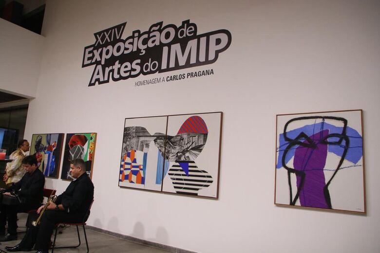 XXIV Exposição de Artes do Imip (Foto: Paullo Allmeida/Folha de Pernambuco)