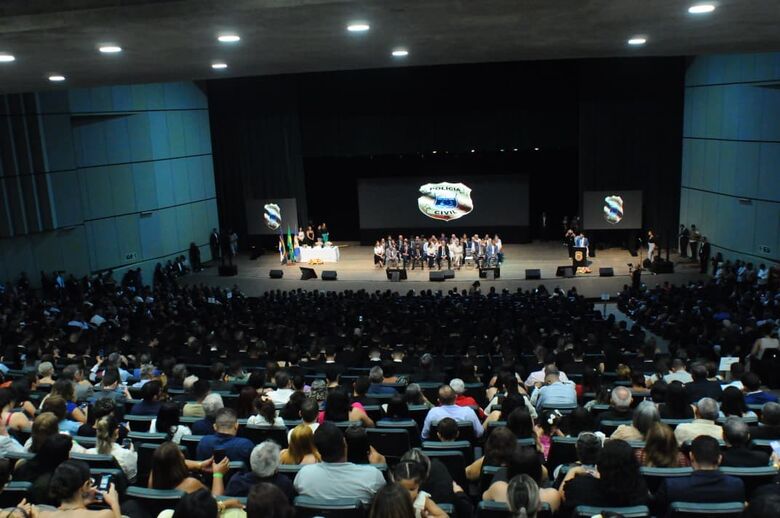 Formatura de mais de 400 policiais civis de Pernambuco. Foto: Ricardo Fernandes/Folha de Pernambuco