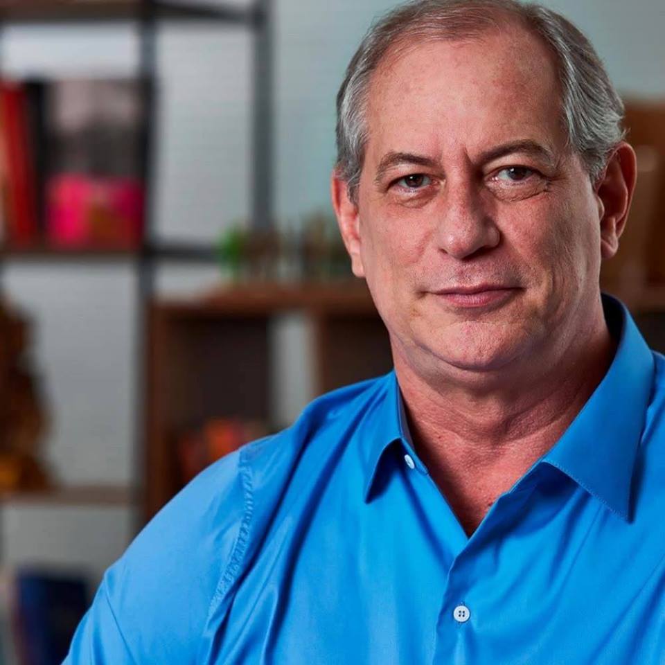 Ciro Gomes ministra palestra no Recife Blog da Folha Folha PE