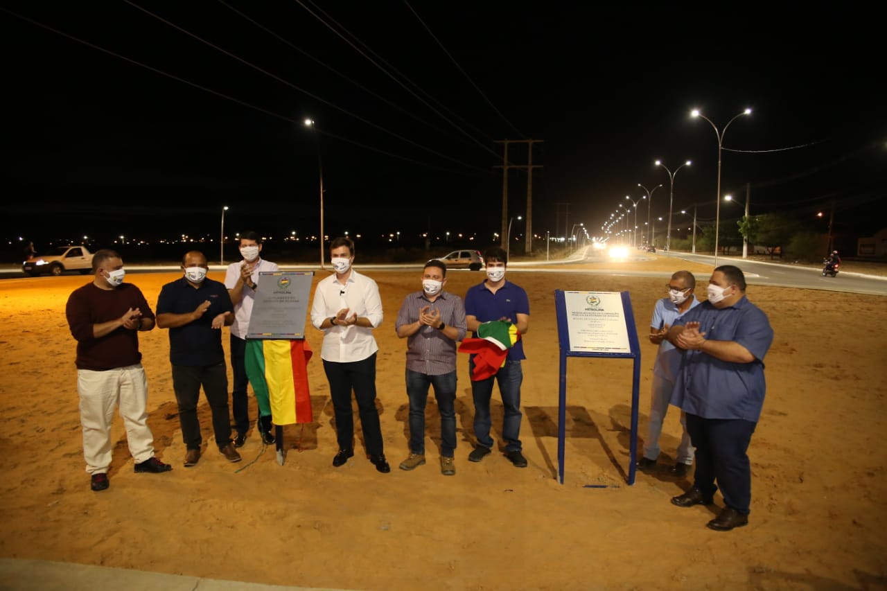 Entrega da Estrada da Banana, em Petrolina