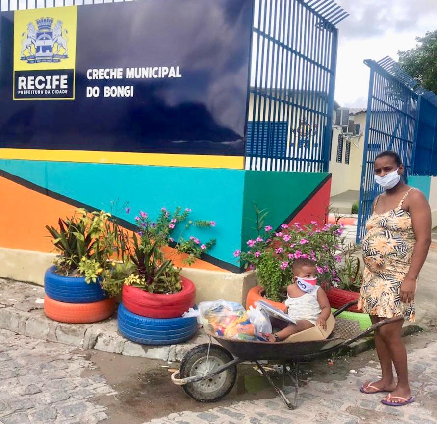 Entrega é feita nas unidades onde os alunos são matriculados, no horário respectivo ao turno de ensino