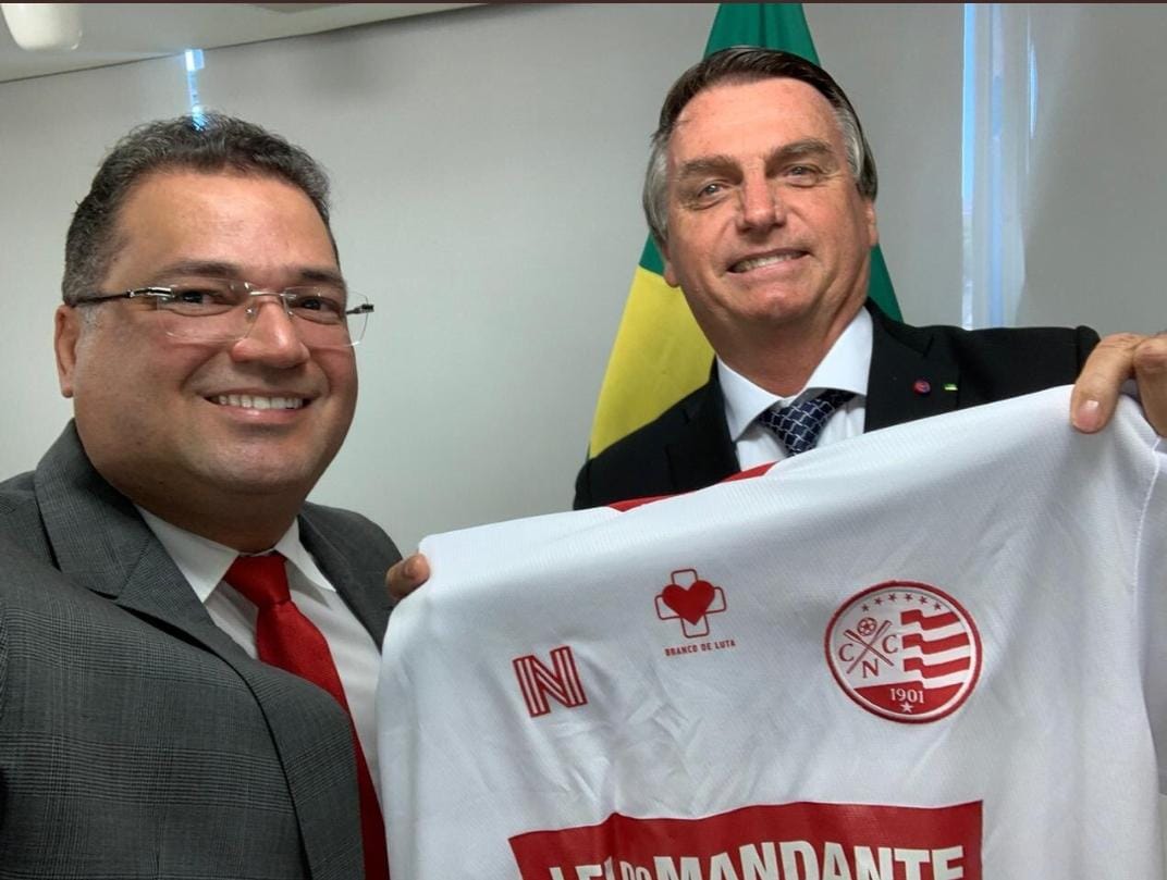 Presidente do Náutico, Edno Melo, ao lado presidente Jair Bolsonaro