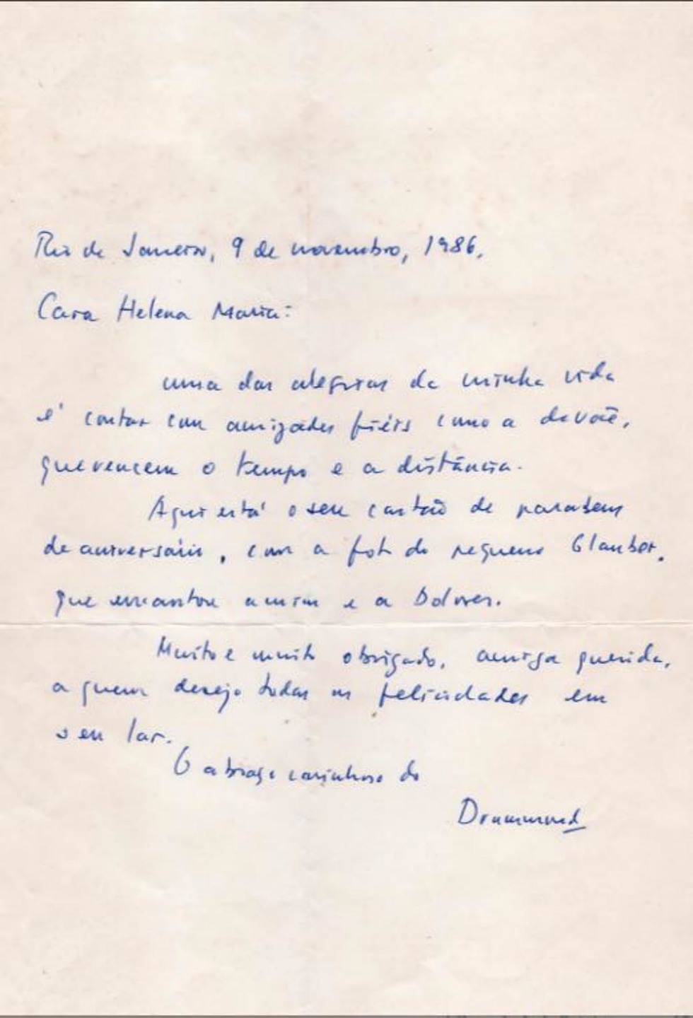 Documentário inspirado na troca de cartas entre Drummond e leitora