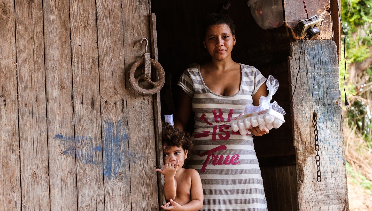 Projeto distribui alimentos e kit de higiene em favelas de todo o Brasil