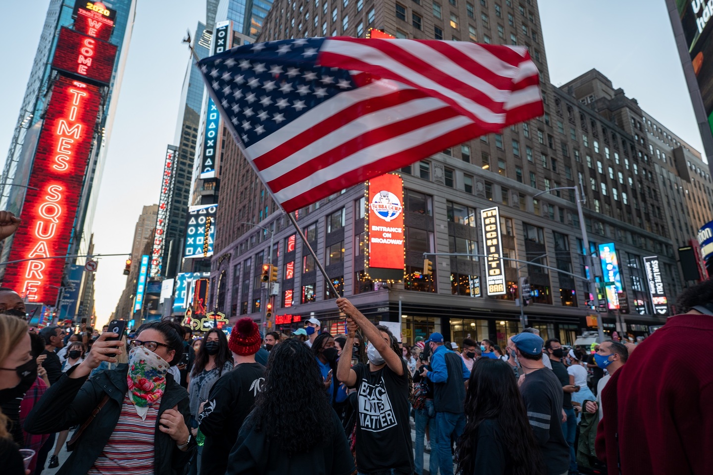 Nova York em festa com a vitória de Joe Biden e Kamala Harris