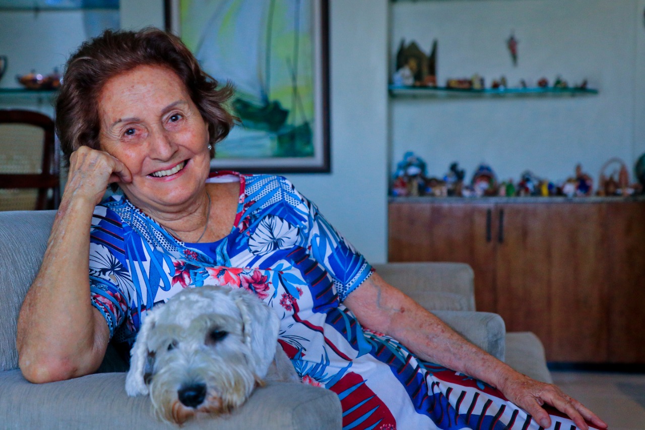 Professora Nelly Carvalho