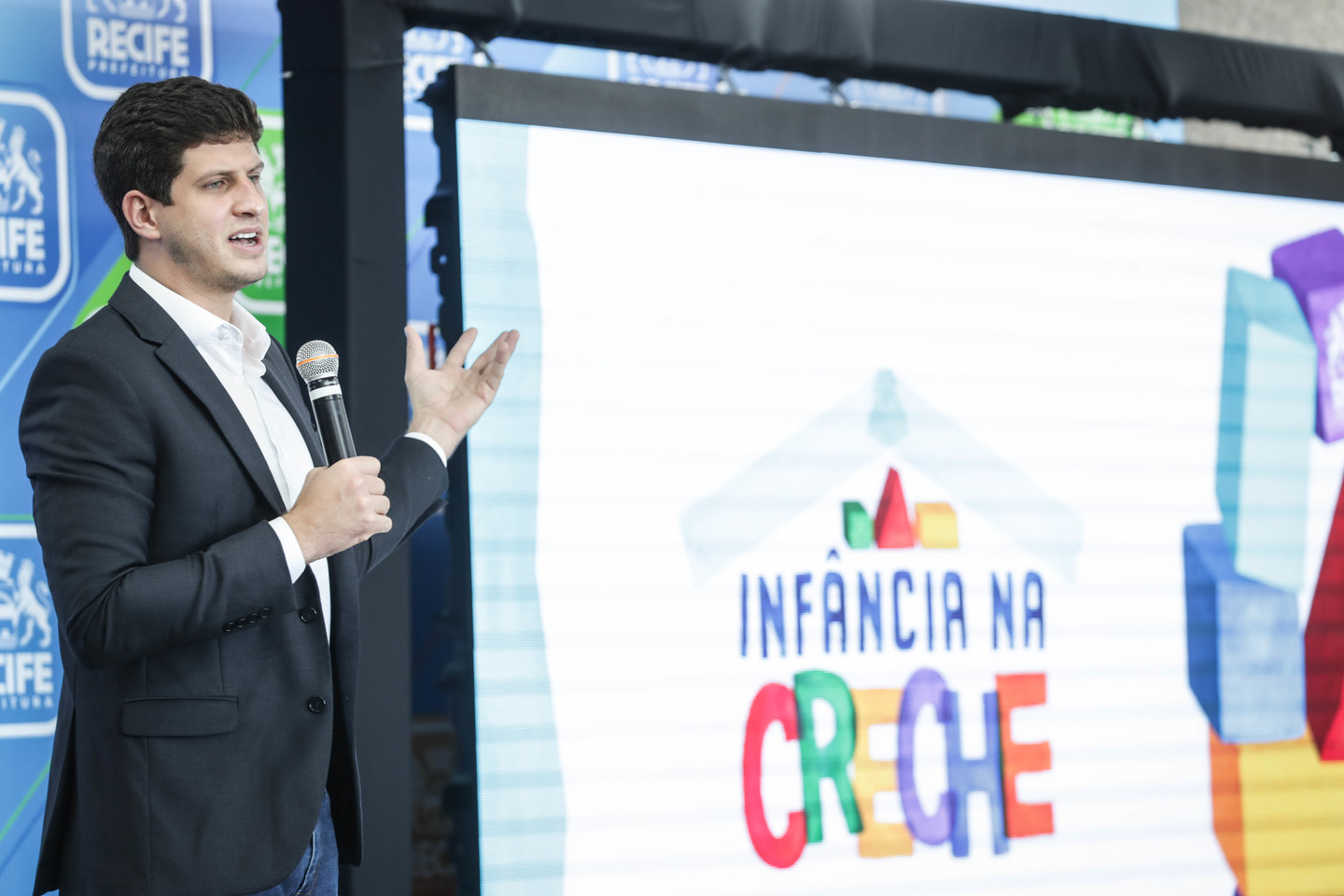 Infância na Creche abre edital