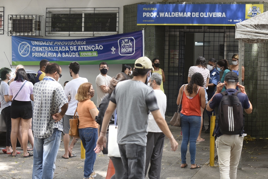 Centros de testagem no Recife apresentaram grande movimentação nos últimos dias