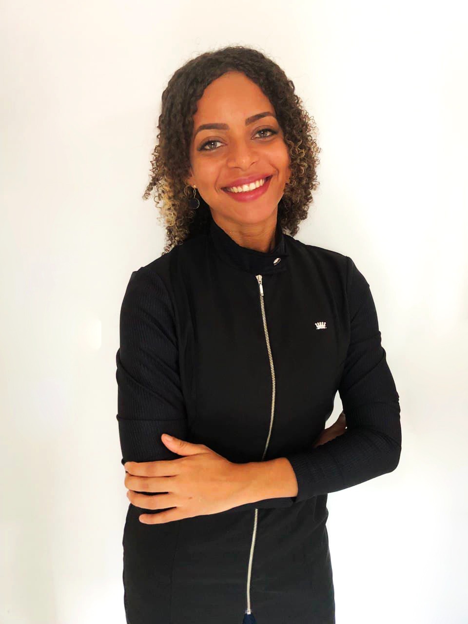 Heide Silva, Fisioterapeuta, especialista em Osteopatia