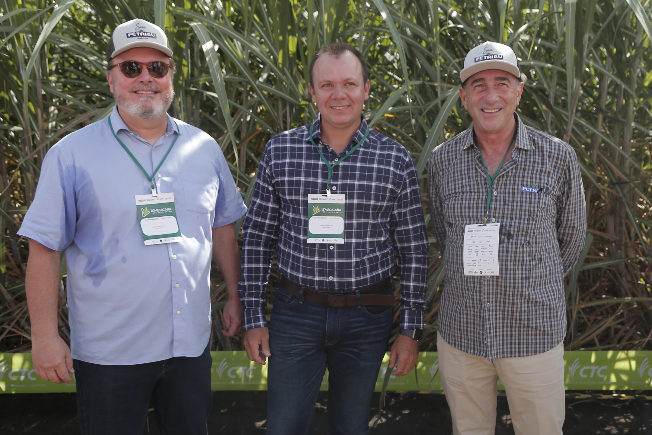 O presidente do Grupo EQM, Eduardo de Queiroz Monteiro; o diretor-presidente da Canacampo, organizadora do evento, Daine Fragiosi; e o diretor-presidente da Usina Petribu, Jorge Petribu