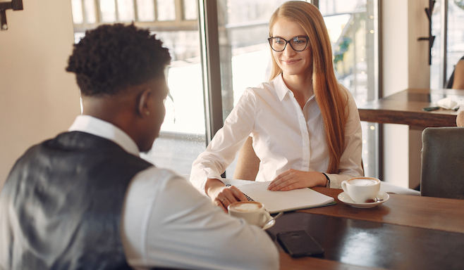 Em um ambiente concorrido como o profissional, ter uma carta de recomendação é um diferencial. Confira 5 dias para elaborar uma carta de recomendação de sucesso.