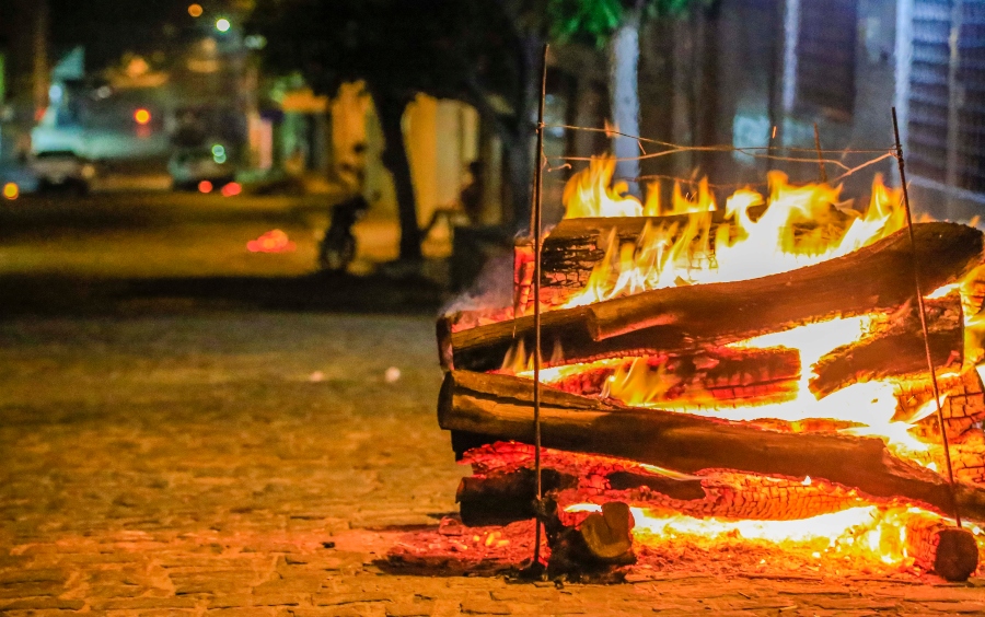 Fogo já era um elemento celebrado na Europa ainda antes do cristianismo