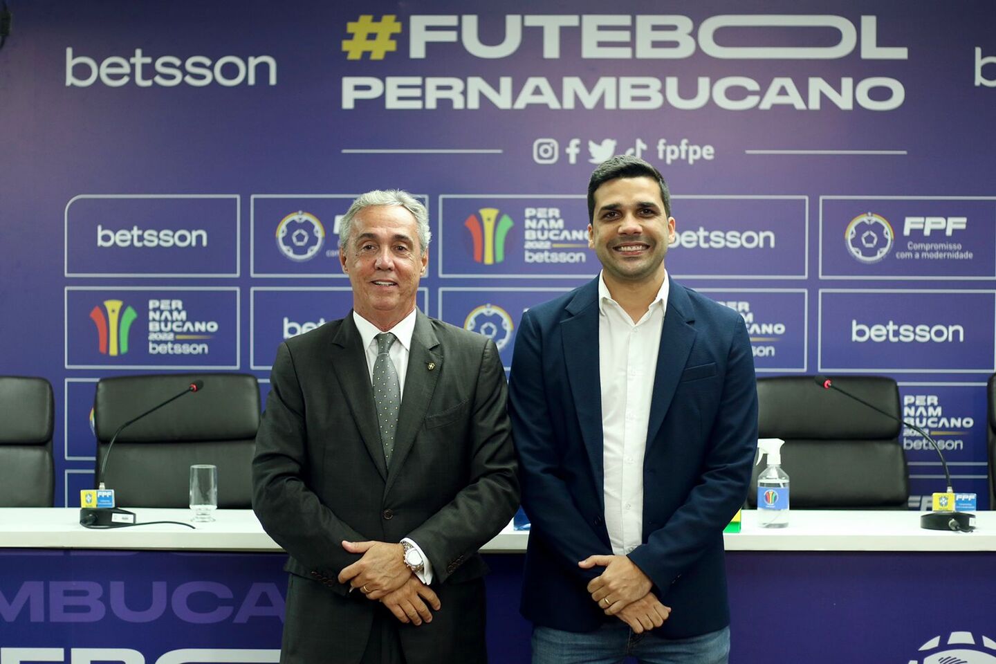 Evandro Carvalho (presidente da FPF) e Davi Oliveira (secretário executivo de Esportes)