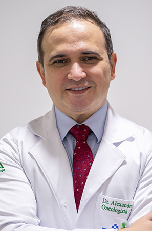 Alexandre Sales, oncologista