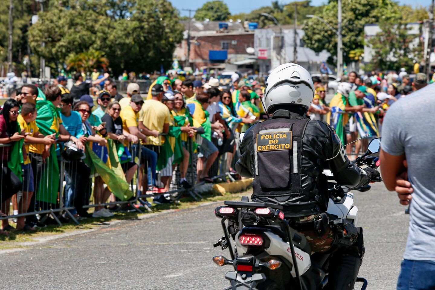 Esquema de segurança para chegada de Bolsonaro