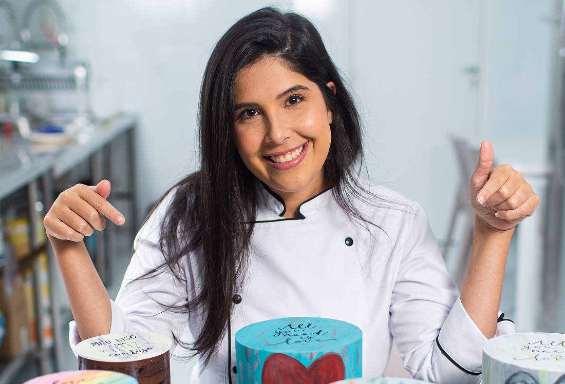 Empreendedora mineira faz sucesso com marca que une bolos caseiros e poesia, Mulheres Empreendedoras