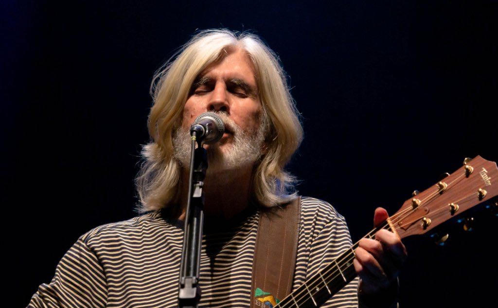 Oswaldo Montenegro, canto e compositor