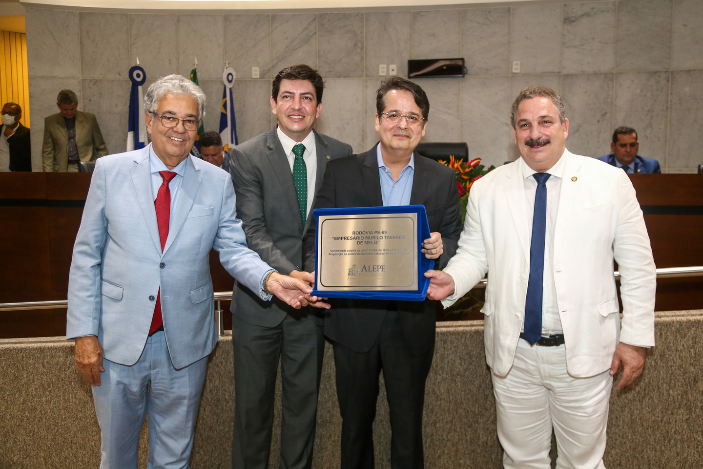 Homenagem a Murilo Tavares de Melo