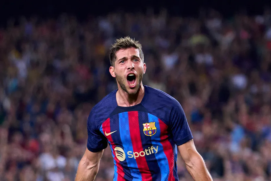 Sergi Roberto renova com Barcelona até 2024 - Folha PE