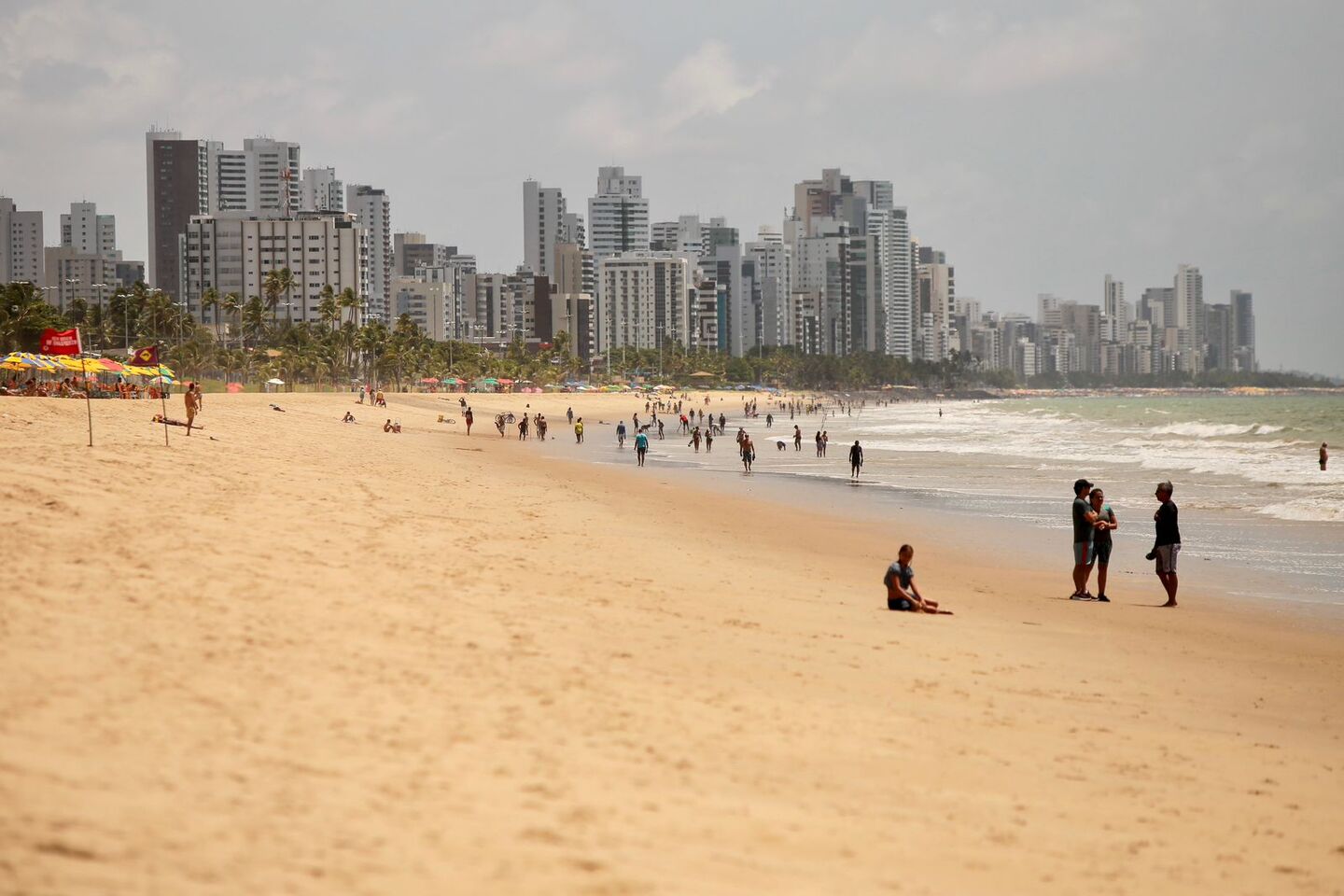 Praia de Piedade, em Jaboatão