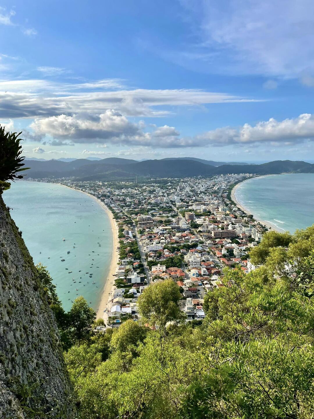 O que fazer em Bombinhas (SC): pontos turísticos e passeios