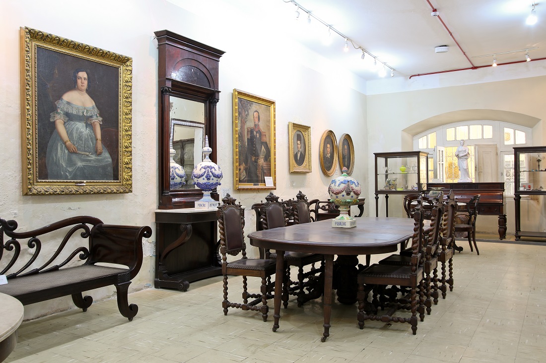 Acervo conta a história de Pernambuco