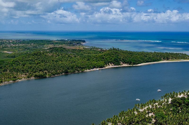 Vista aérea do estuário do Rio Formoso, no Litoral Sul de Pernambuco