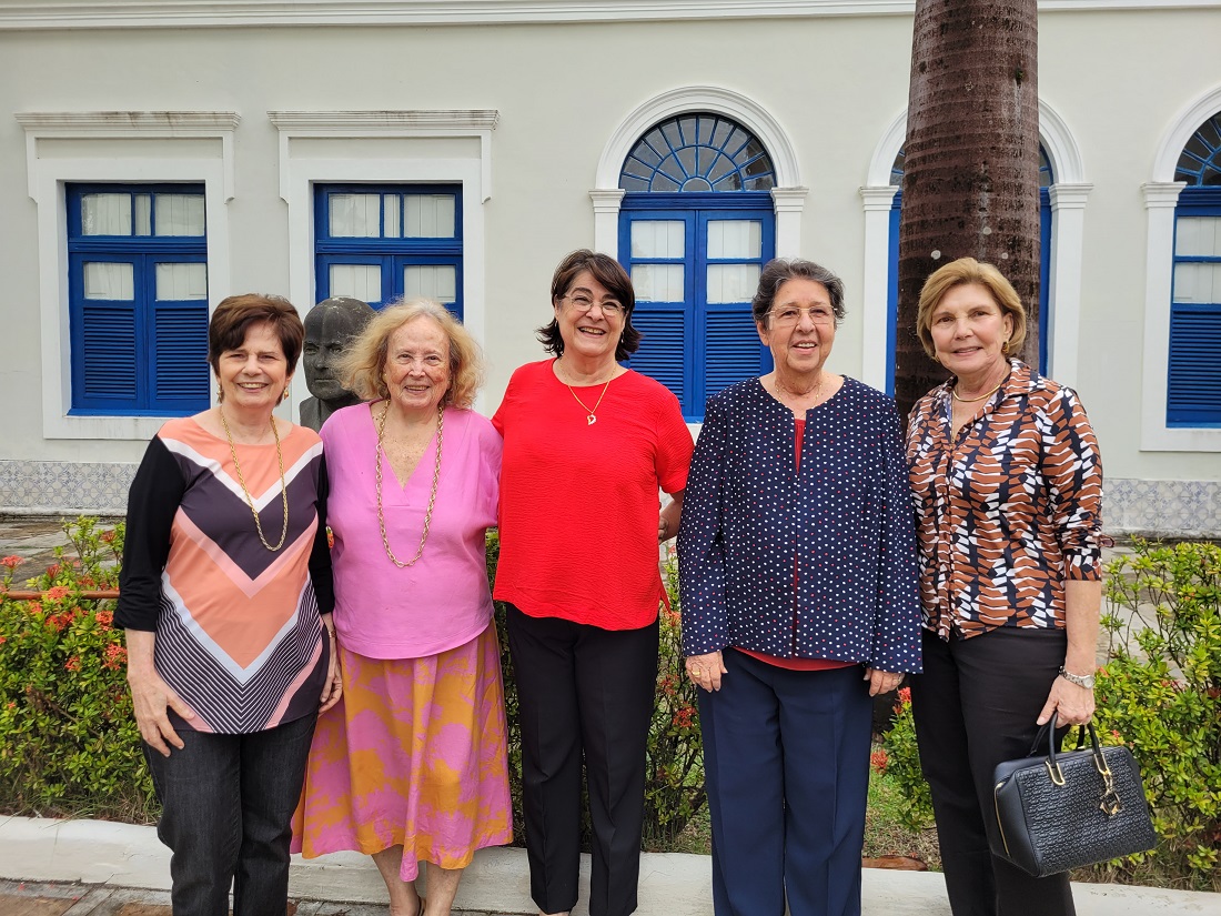 Flávia Suassuna é recebida na Academia Pernambucana de Letras (APL)