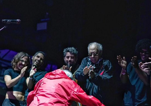 Caetano Veloso Jards Macalé no show 