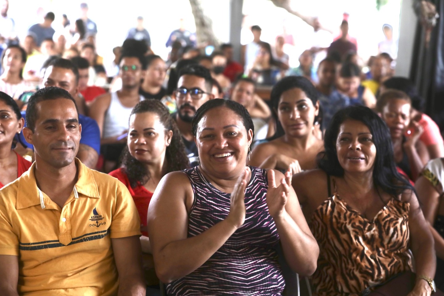 Sorteio foi celebrado pelos futuros moradores do residencial