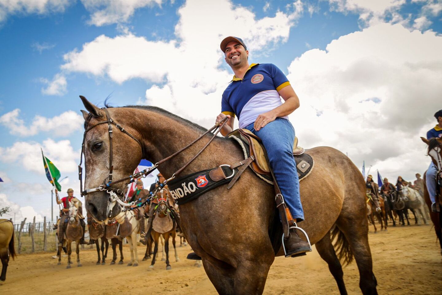 Artur Madruga prepara lançamento literário internacional