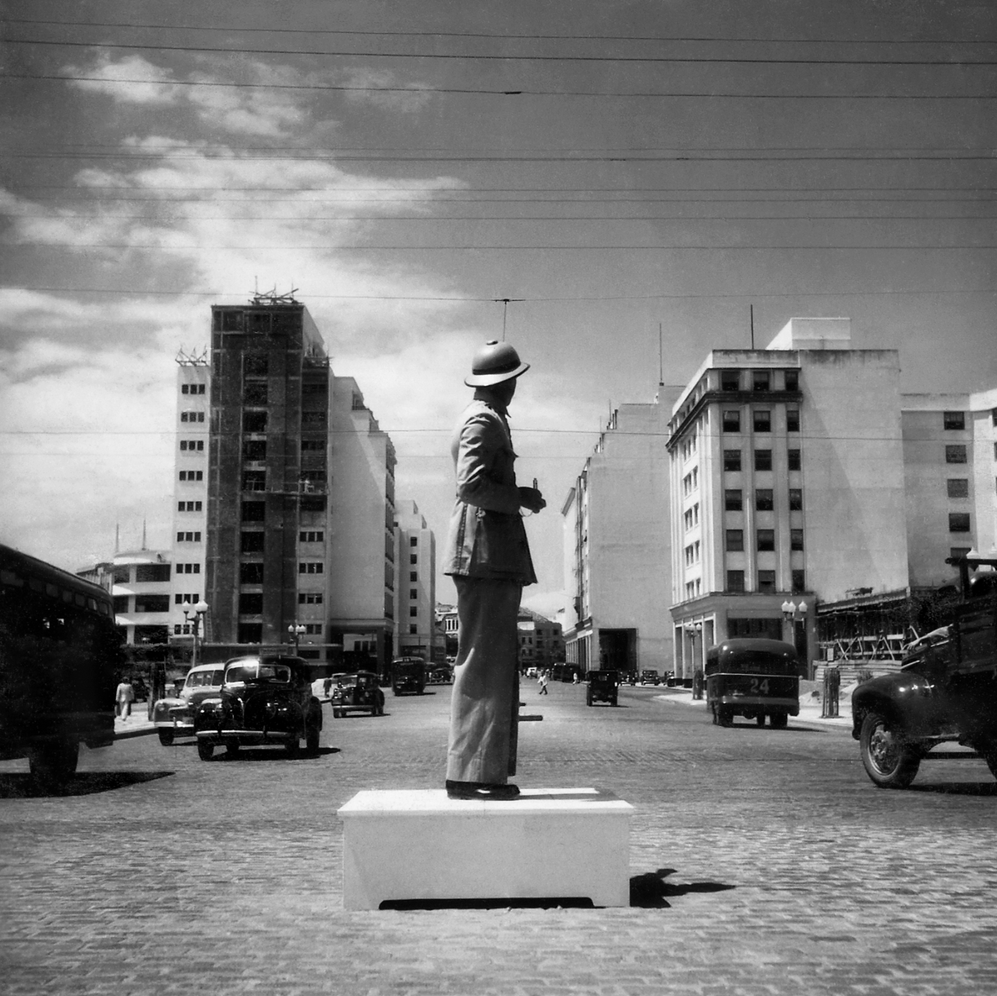 Avenida Guararapes, década de 1940. 