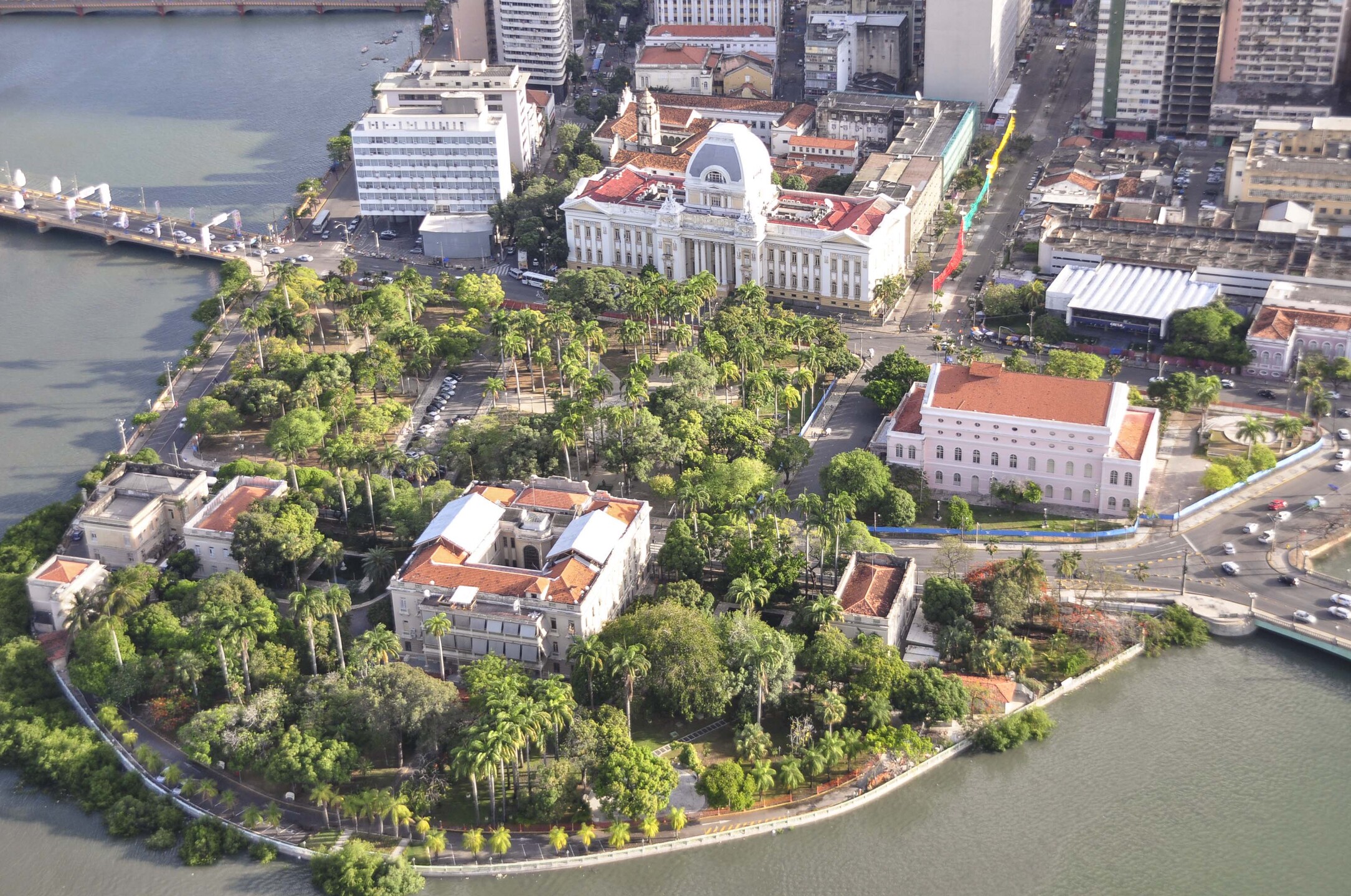 Vista aérea da Praça da República.