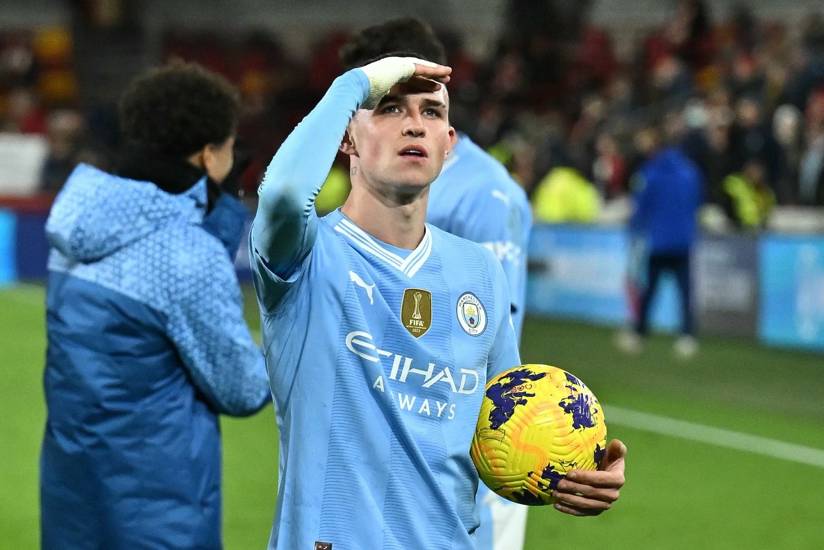 Phil Foden marcou três gols na partida