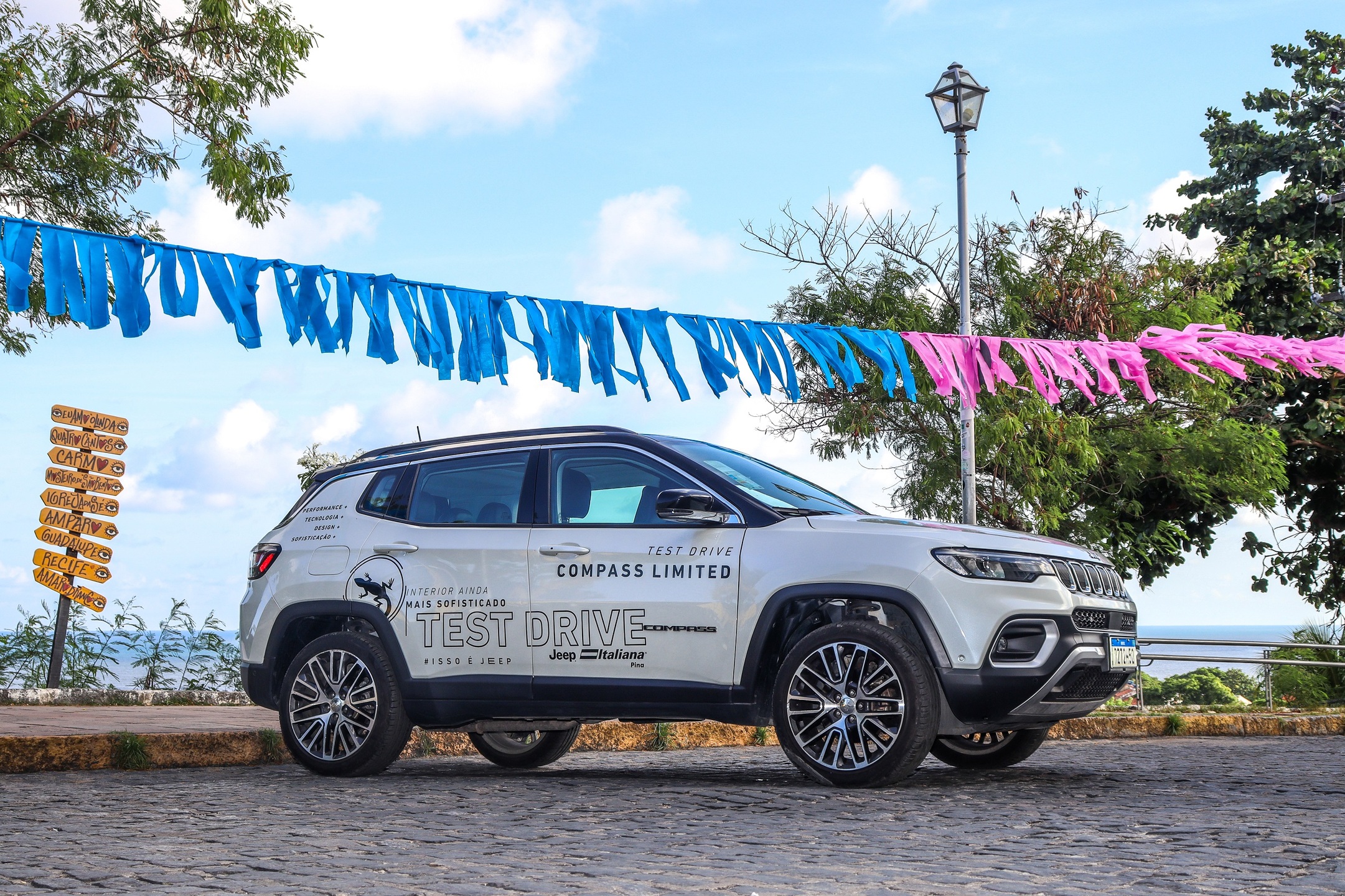 Jeep Compass Limited Diesel.