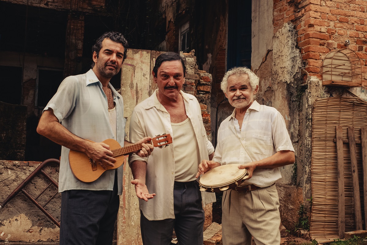 Joca (Gustavo Machado), Adoniran Barbosa (Paulo Miklos) e Mato Grosso (Gero Camilo) 