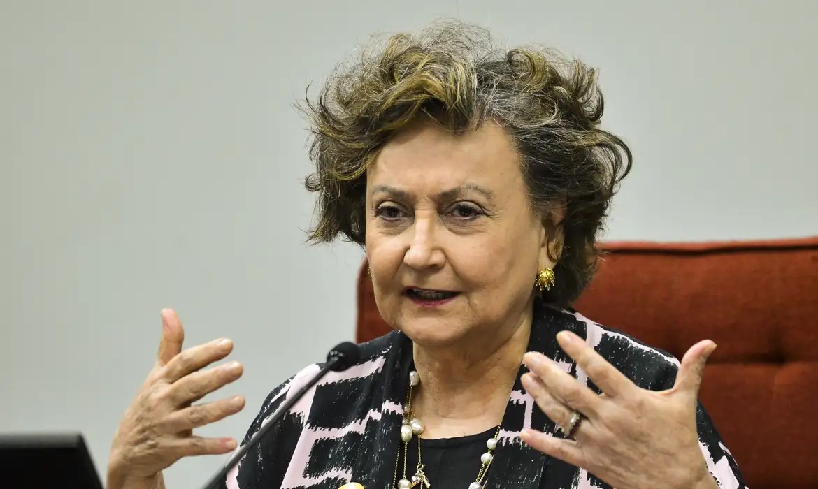 Médica e pesquisadora da Fundação Oswaldo Cruz (Fiocruz), Margareth Dalcolmo 