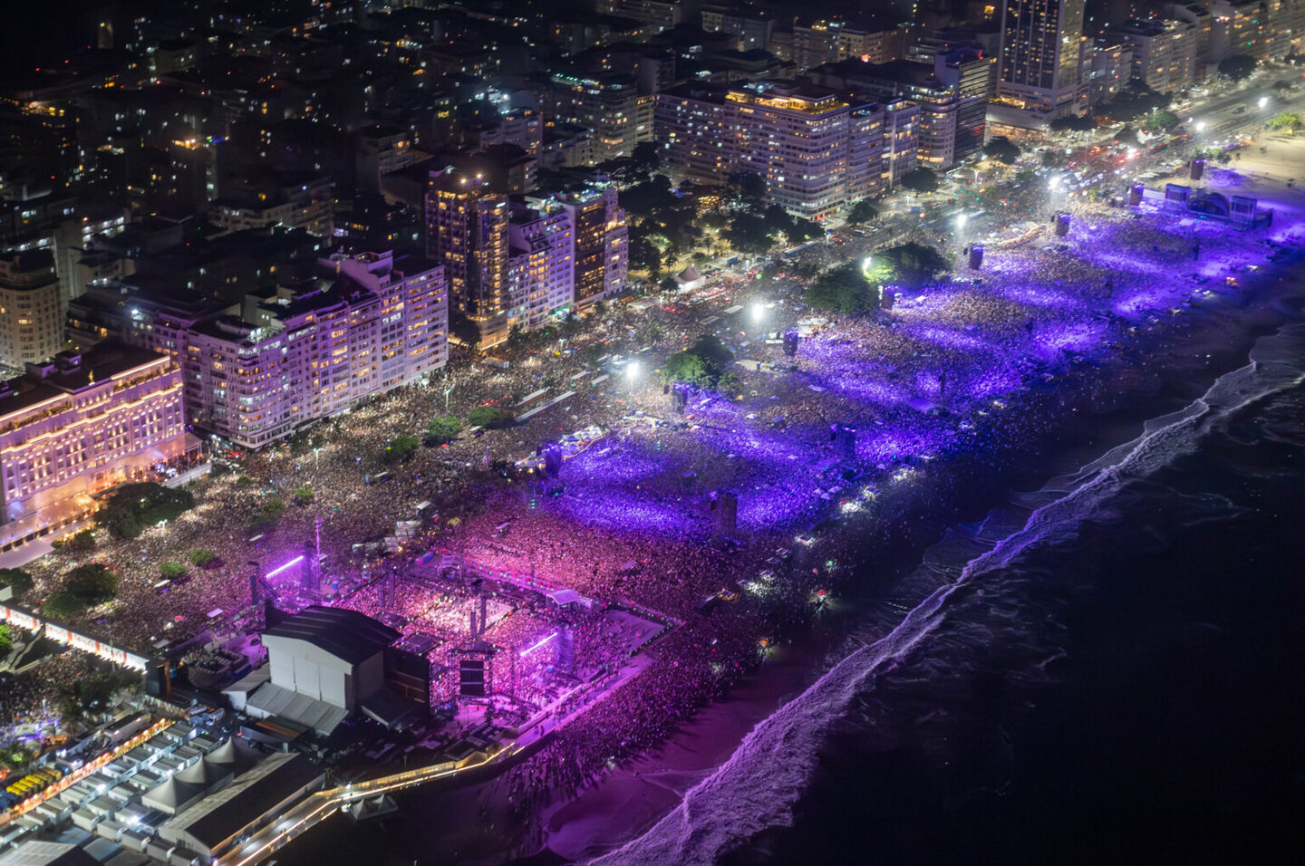 1,6 milhão de pessoas no show de Madonna em Copacabana