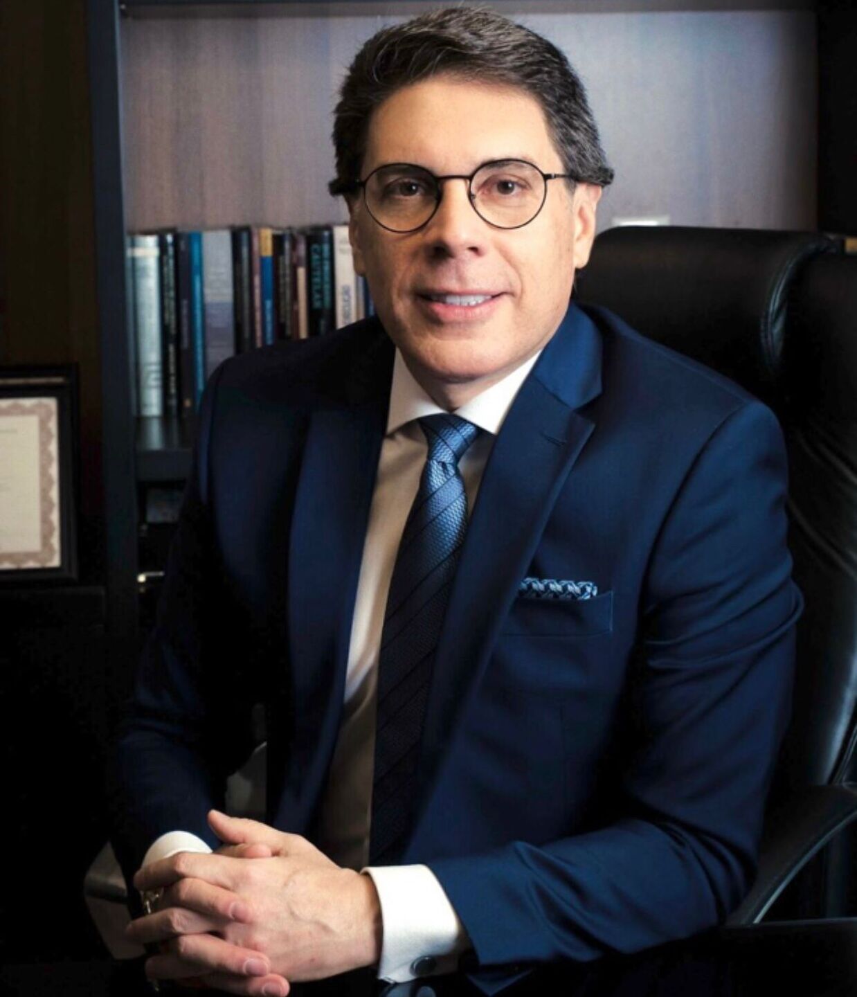 advogado Erik Limongi Sial