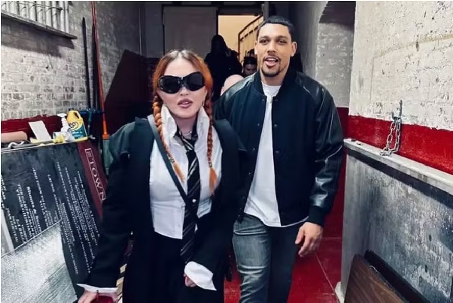 Madonna e ex-namorado Josh Poppe