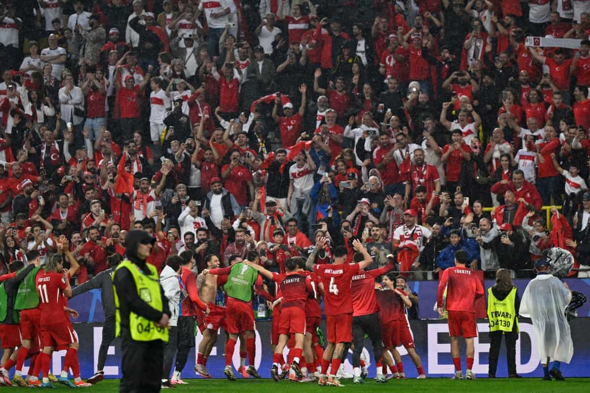 Turquia conta com uma grande colônia na Alemanha e deve ter a maioria no estádio 