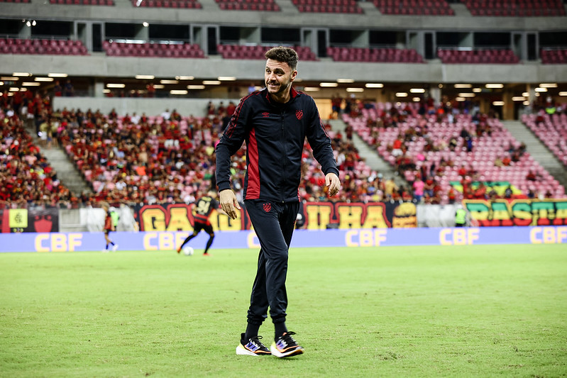 Mariano Soso, técnico do Sport